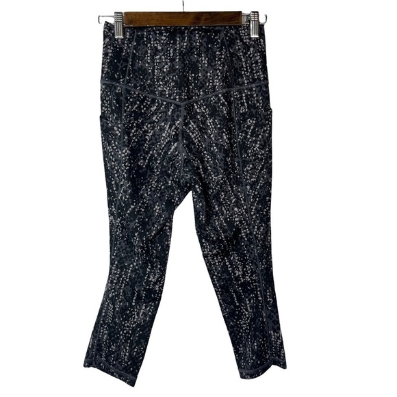 Athleta Salutation Stash Pocket II Capri Serpent S - Picture 3 of 5